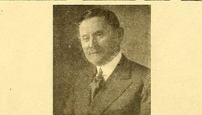 An illustration from Official posters issued by the United States Shipping Board Emergency Fleet Corporation : book no. 1, 1918, leaf 17
