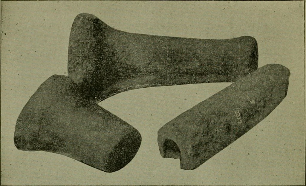 An illustration from Ohio archæological and historical publications, 1887, leaf 273