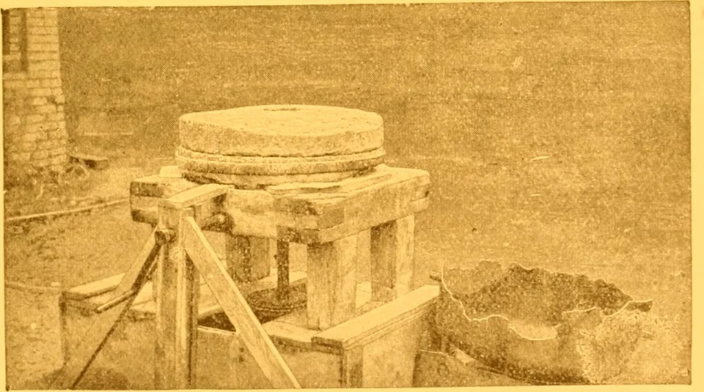 An illustration from Ohio archæological and historical publications, 1887, leaf 268