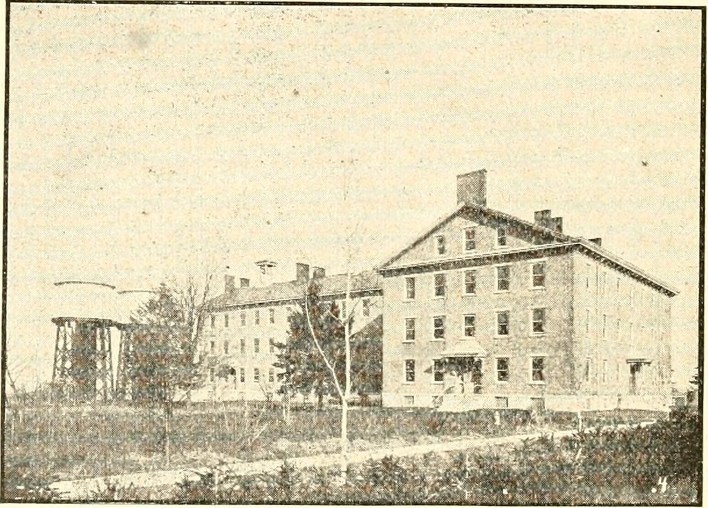 An illustration from Ohio archæological and historical publications, 1887, leaf 297