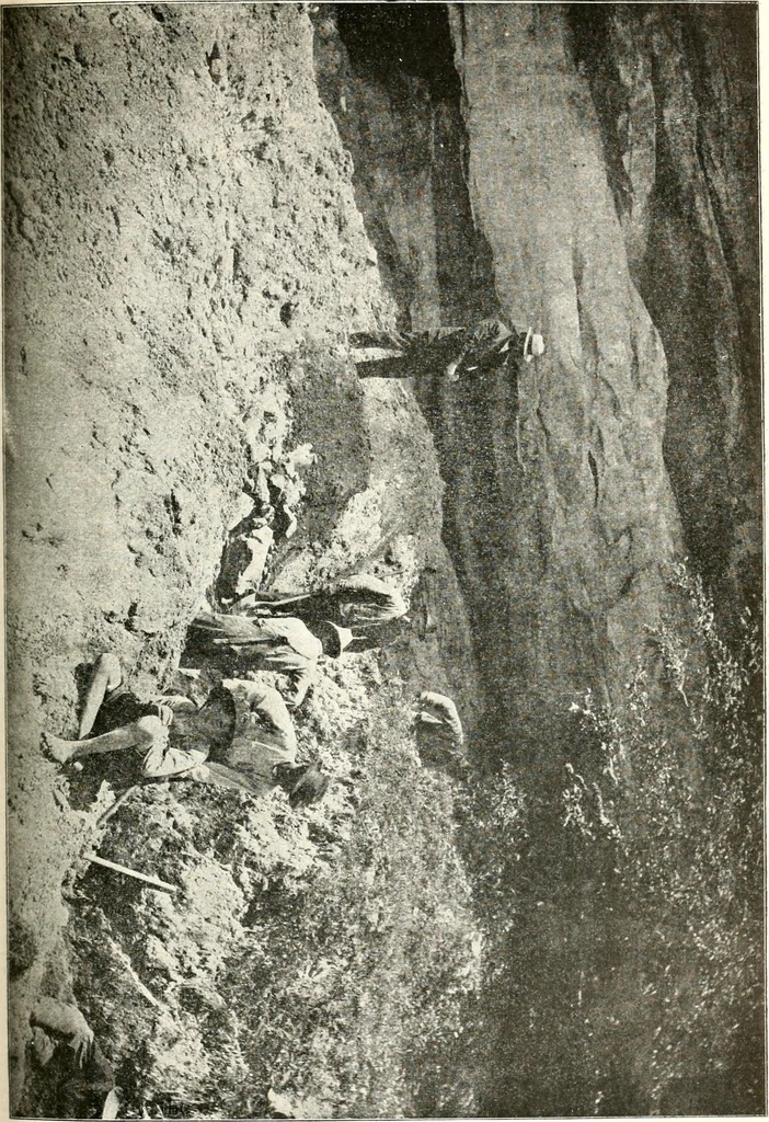 An illustration from Ohio archæological and historical quarterly, 1887, leaf 192