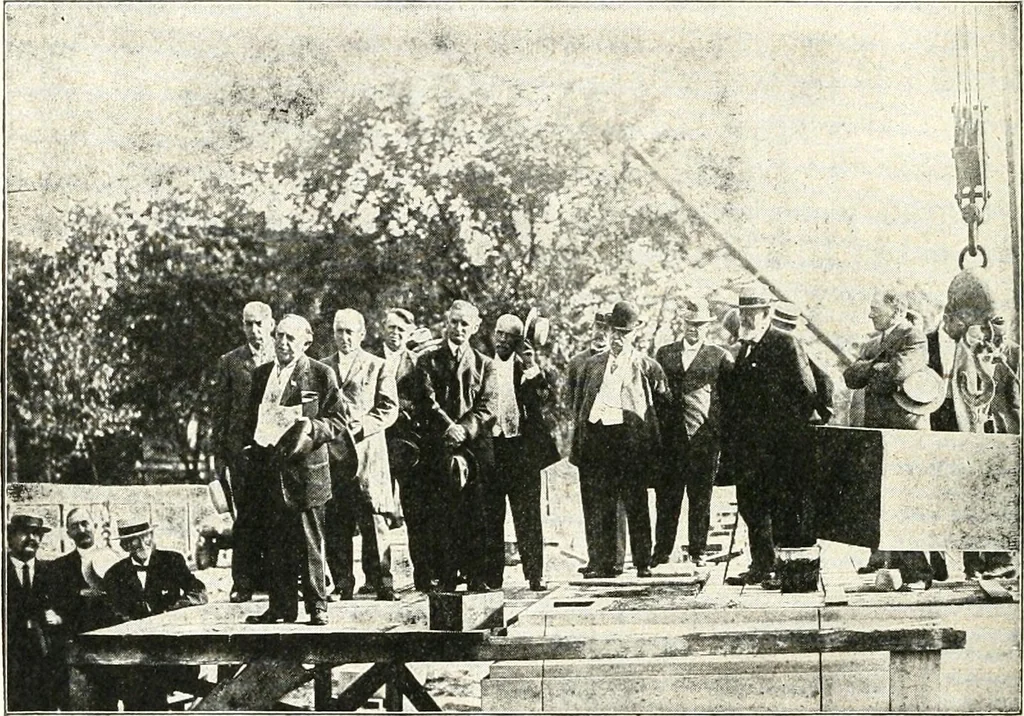 An illustration from Ohio archæological and historical quarterly, 1887, leaf 431