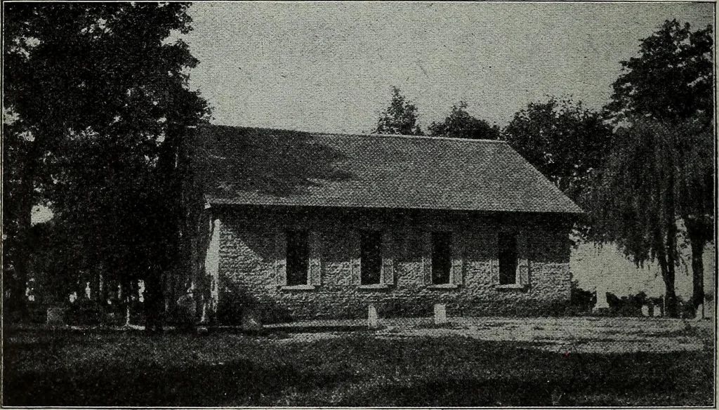 An illustration from Ohio archæological and historical quarterly, 1887, leaf 361