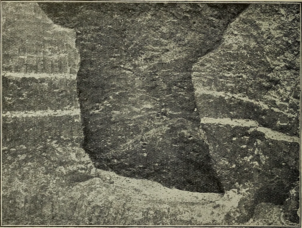 An illustration from Ohio archæological and historical quarterly, 1887, leaf 487