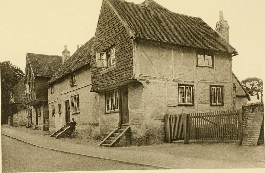 An illustration from Old cottages & farm-houses in Surrey / illustrated on one hundred collotype plates from photographs specially taken by W. Galsworthy Davie, with an introduction and numerous sketches by W. Curtis Green, 1908, leaf 106