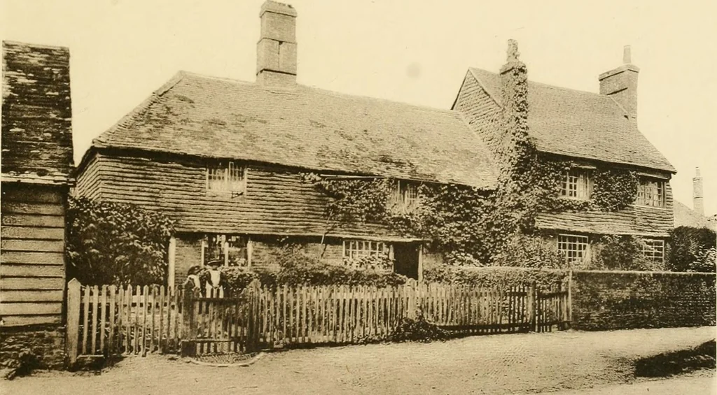 An illustration from Old cottages & farm-houses in Surrey / illustrated on one hundred collotype plates from photographs specially taken by W. Galsworthy Davie, with an introduction and numerous sketches by W. Curtis Green, 1908, leaf 200