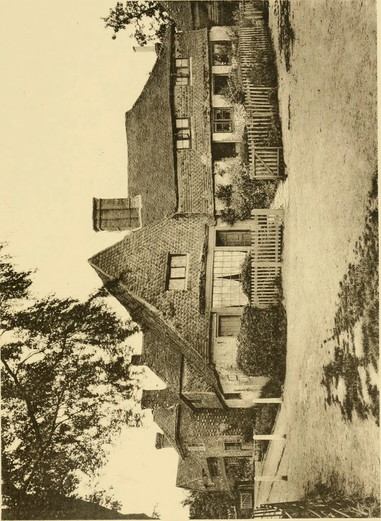 An illustration from Old cottages & farm-houses in Surrey / illustrated on one hundred collotype plates from photographs specially taken by W. Galsworthy Davie, with an introduction and numerous sketches by W. Curtis Green, 1908, leaf 92