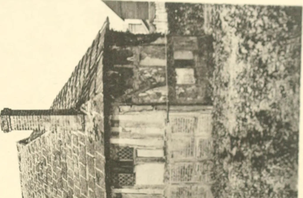 An illustration from Old cottages and farmhouses in Kent and Sussex, 1900, leaf 178