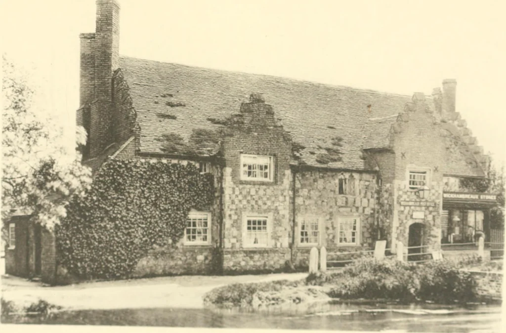 An illustration from Old cottages and farmhouses in Kent and Sussex, 1900, leaf 190