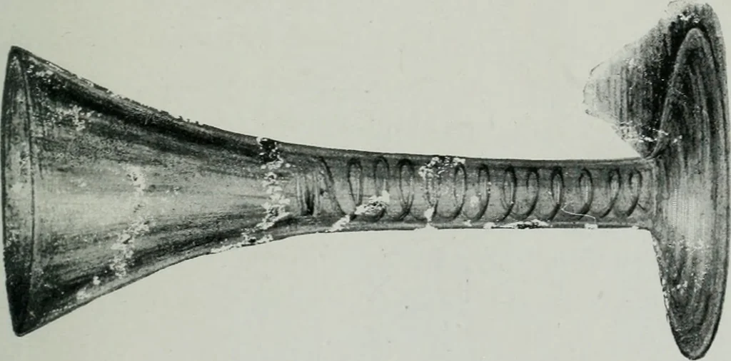An illustration from Old glass and how to collect it, 1900, leaf 88