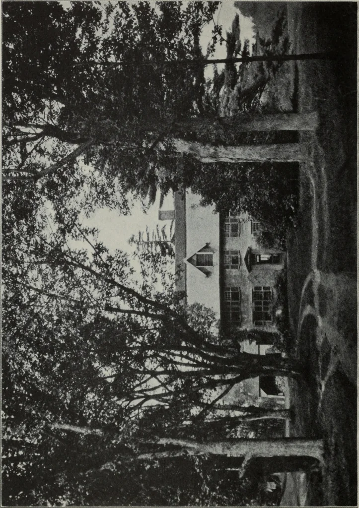 An illustration from Old New England houses, 1920, leaf 5