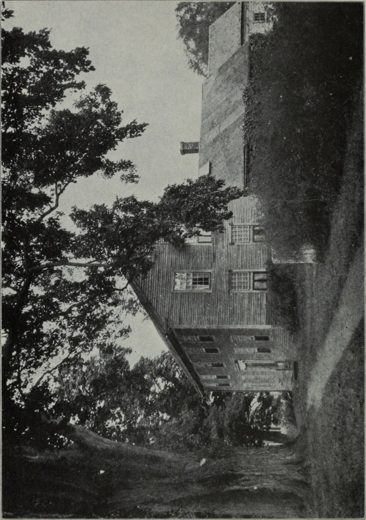 An illustration from Old New England houses, 1920, leaf 67