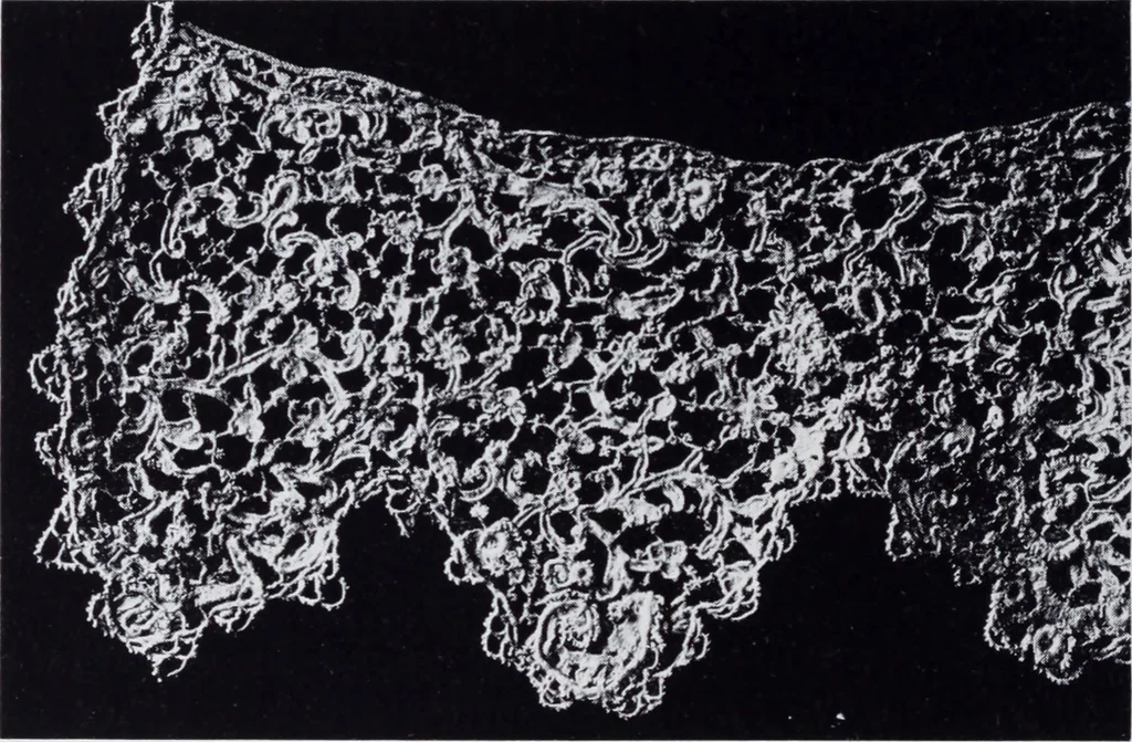 An illustration from Old world lace; or, A guide for the lace lover, 1920, leaf 23