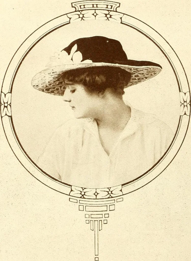 An illustration from One hundred alphabets for the show card writer; a collection of the best alphabets used by the leading show card writers, with many examples of show cards and window signs for all occasions, 1919, leaf 41