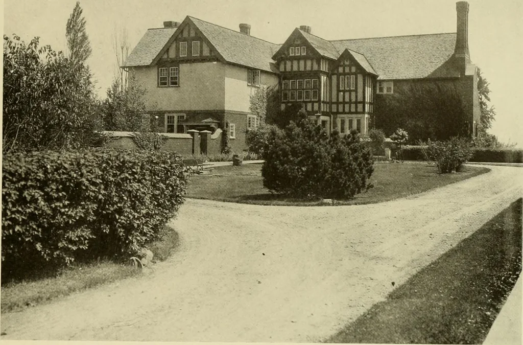 An illustration from One hundred country houses : modern American examples, 1909, leaf 150