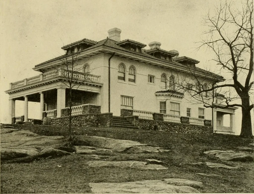 An illustration from One hundred country houses : modern American examples, 1909, leaf 200