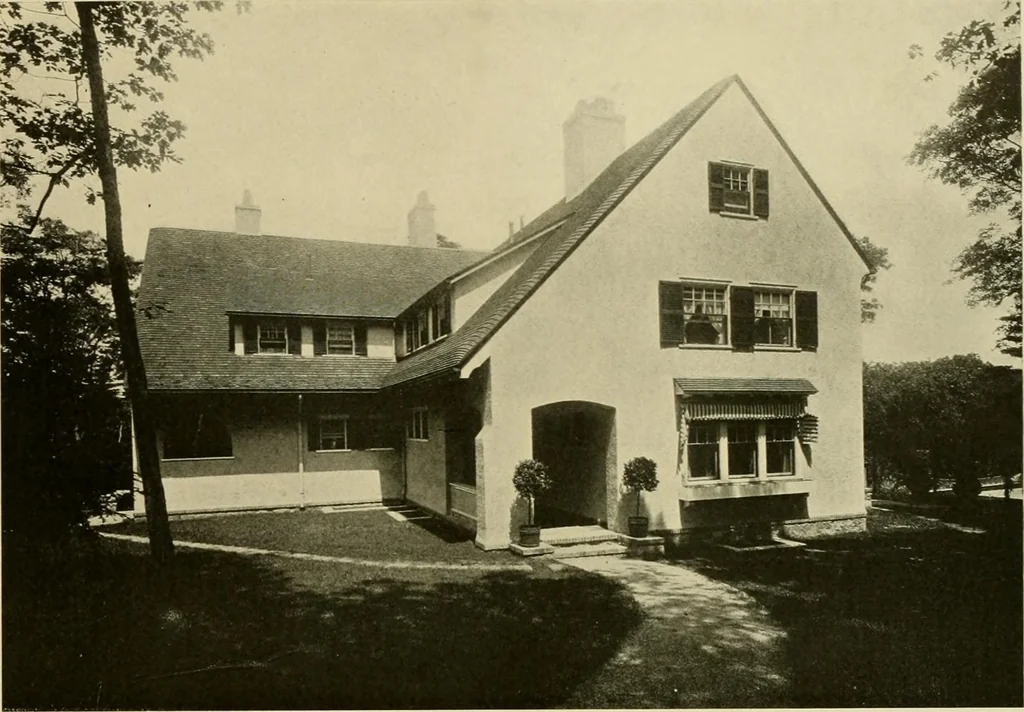 An illustration from One hundred country houses : modern American examples, 1909, leaf 214