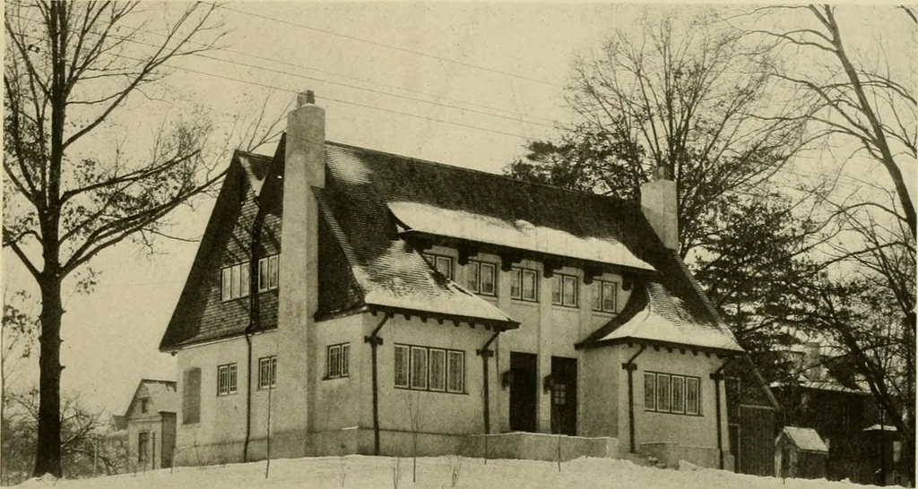 An illustration from One hundred country houses : modern American examples, 1909, leaf 230