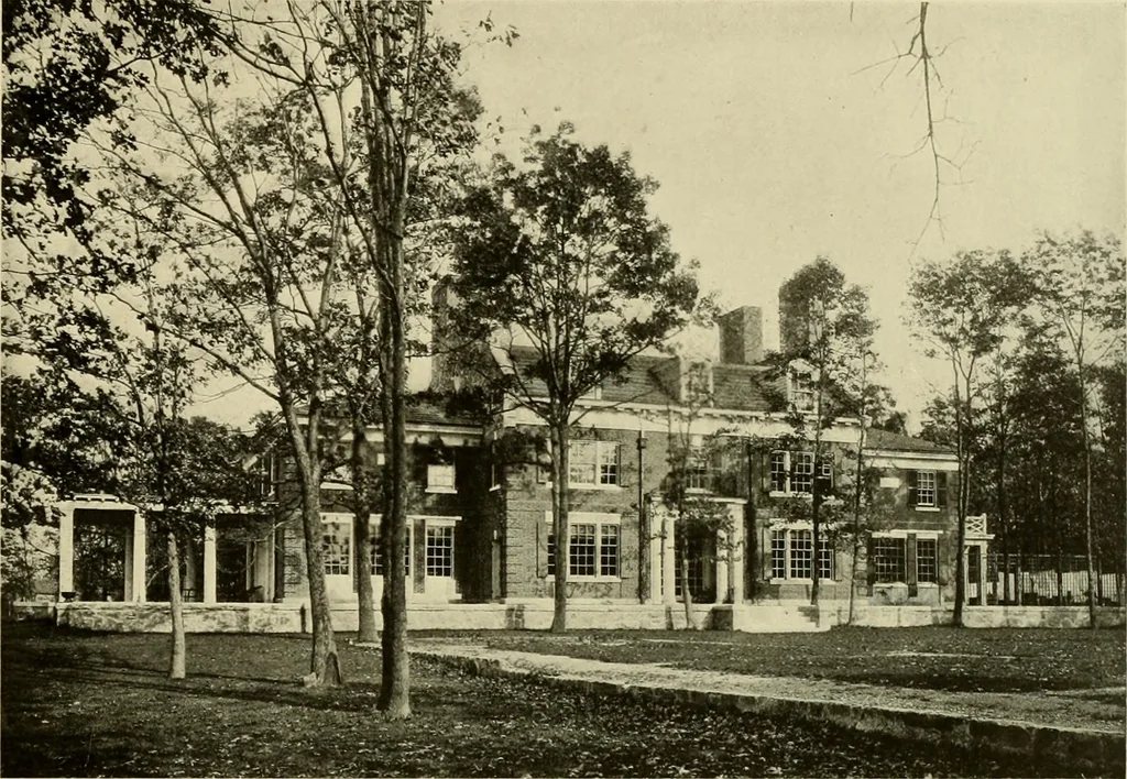 An illustration from One hundred country houses : modern American examples, 1909, leaf 60