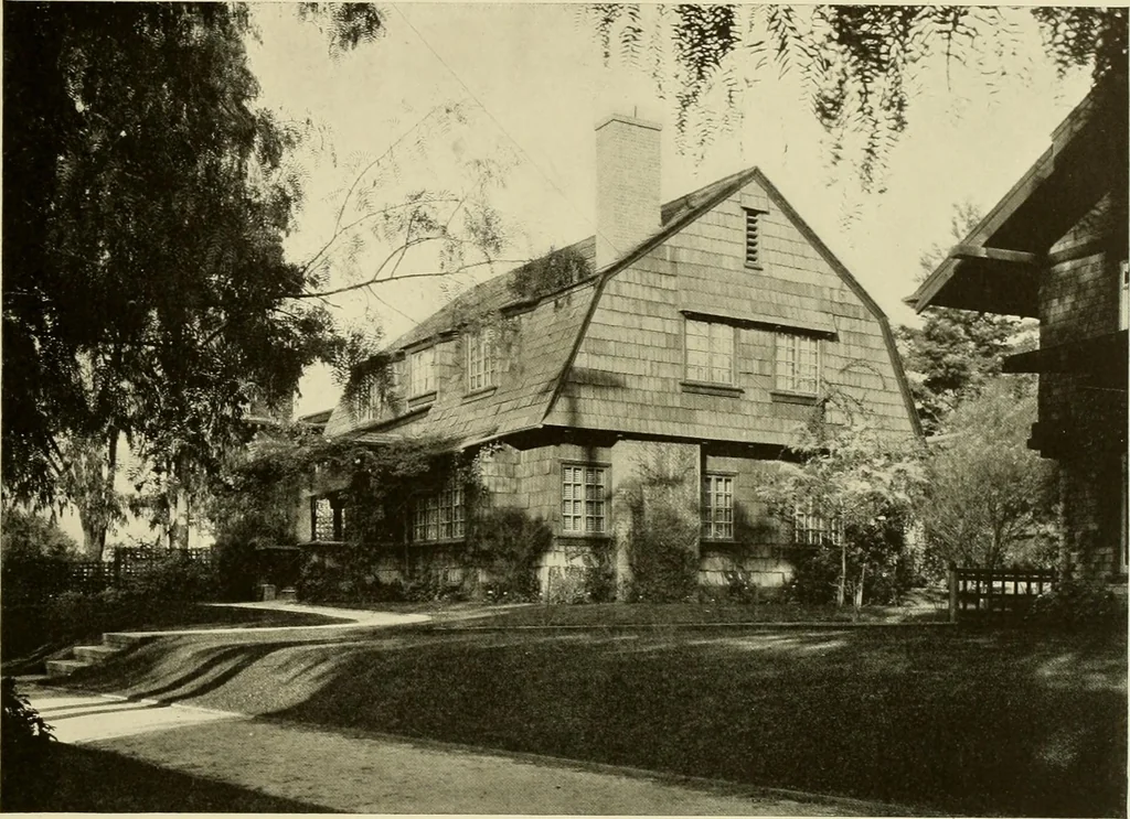 An illustration from One hundred country houses : modern American examples, 1909, leaf 94