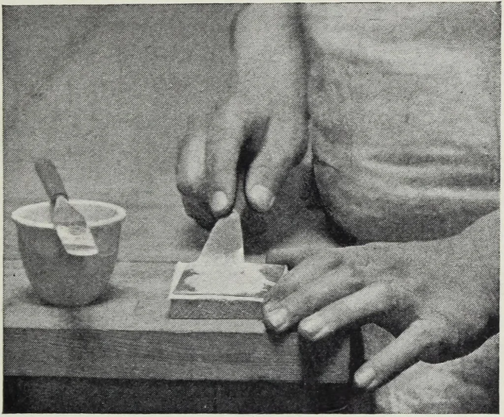 An illustration from On the theory and practice of art-enamelling upon metals, 1899, leaf 92