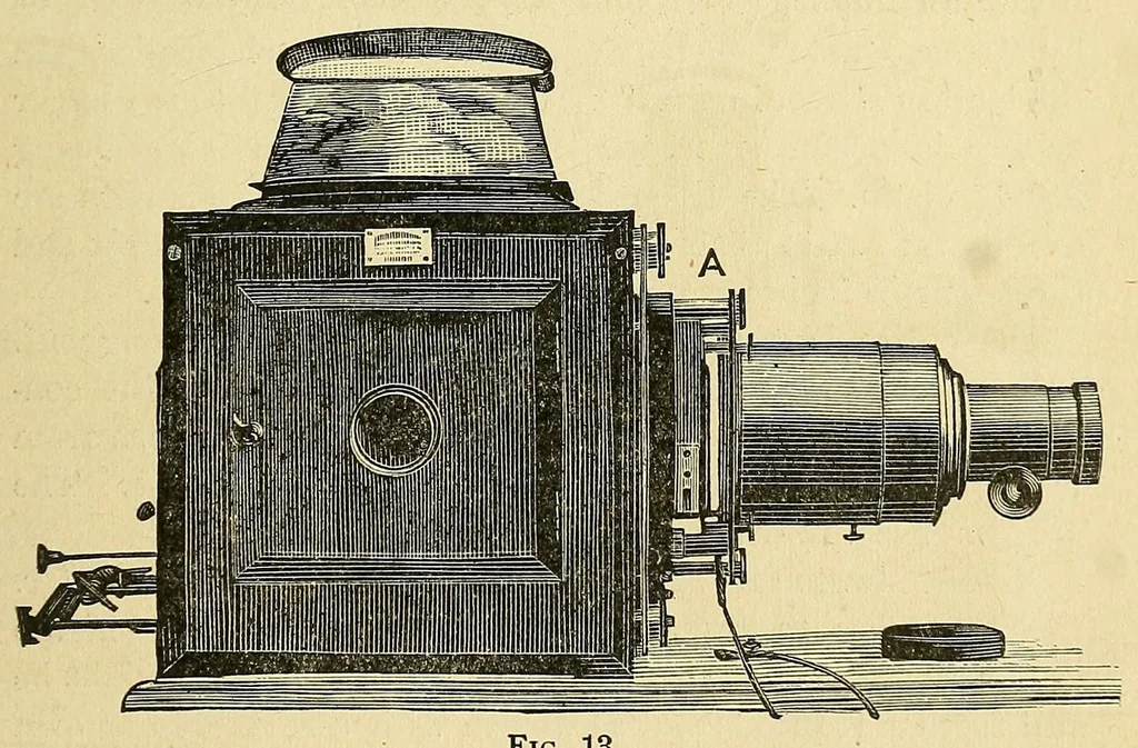 An illustration from The optical lantern, for instruction and amusement, 1890, leaf 35