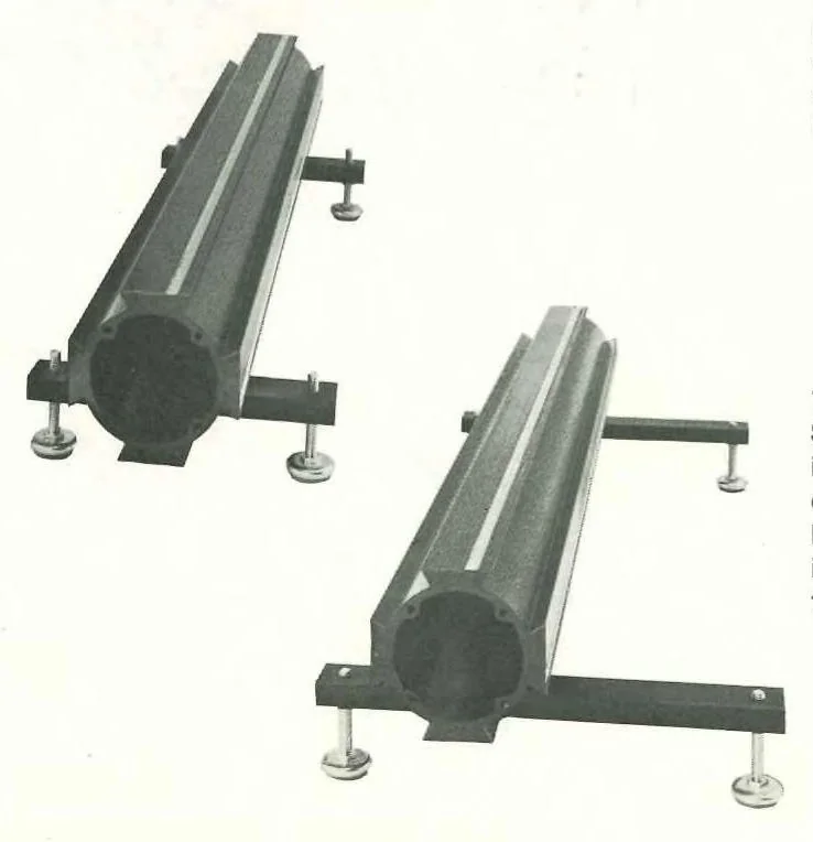 An illustration from Oriel Optical Benches 1978, 1978, leaf 5