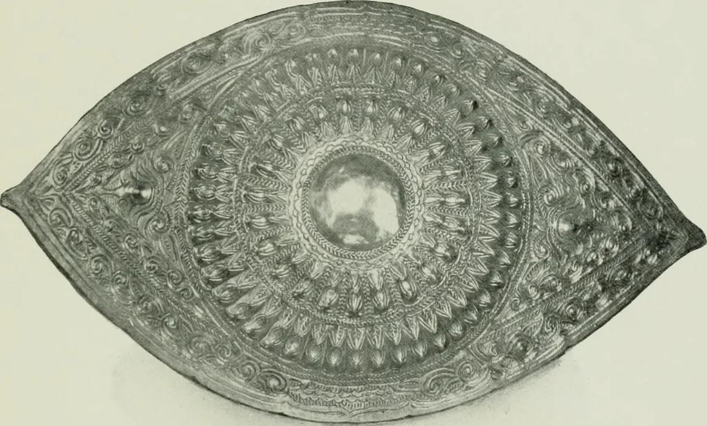 An illustration from Oriental silverwork, Malay and Chinese, with over 250 original illustrations; a handbook for connoisseurs, collectors, students and silversmiths, 1910, leaf 196