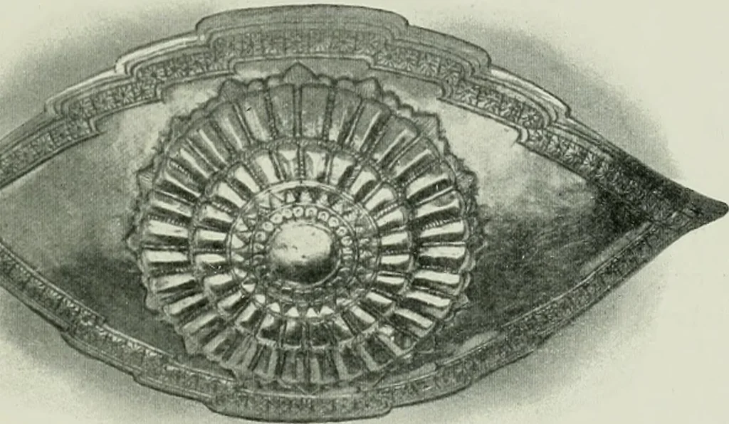 An illustration from Oriental silverwork, Malay and Chinese, with over 250 original illustrations; a handbook for connoisseurs, collectors, students and silversmiths, 1910, leaf 202
