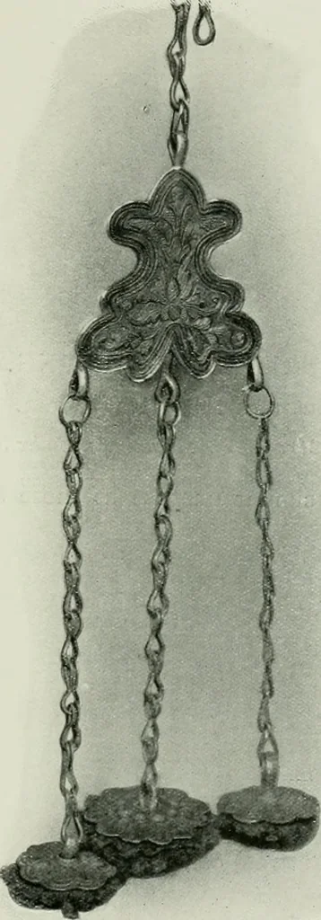 An illustration from Oriental silverwork, Malay and Chinese, with over 250 original illustrations; a handbook for connoisseurs, collectors, students and silversmiths, 1910, leaf 248