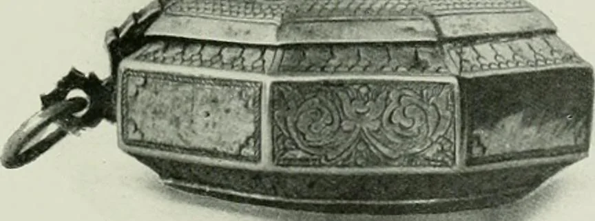 An illustration from Oriental silverwork, Malay and Chinese, with over 250 original illustrations; a handbook for connoisseurs, collectors, students and silversmiths, 1910, leaf 60