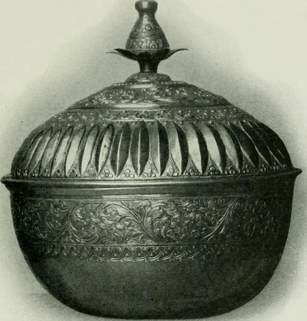 An illustration from Oriental silverwork, Malay and Chinese, with over 250 original illustrations; a handbook for connoisseurs, collectors, students and silversmiths, 1910, leaf 74