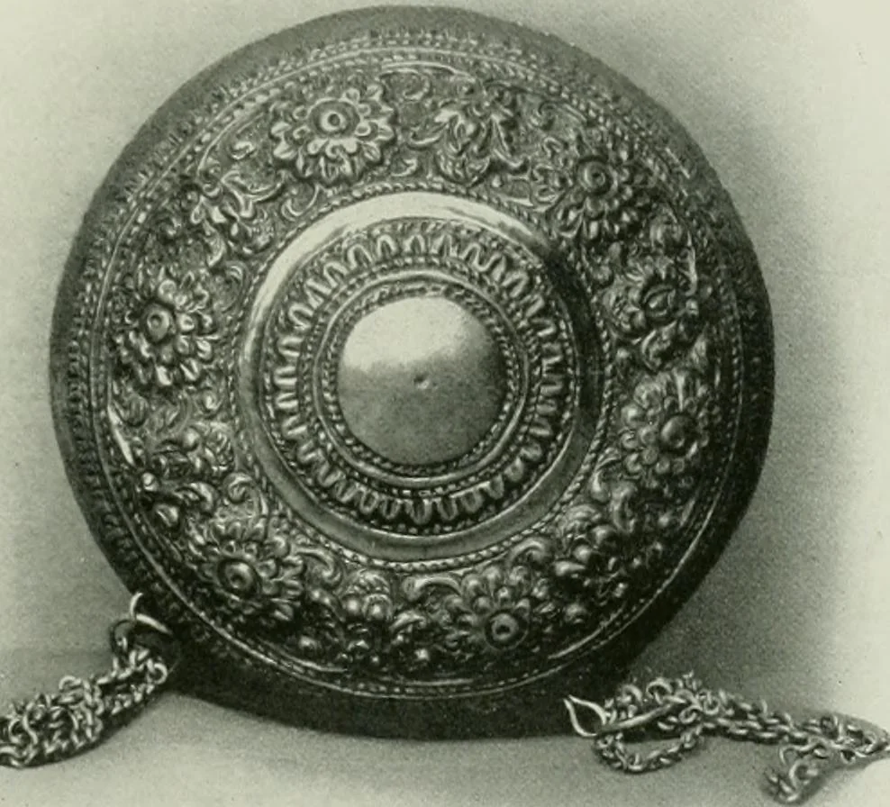 An illustration from Oriental silverwork, Malay and Chinese, with over 250 original illustrations; a handbook for connoisseurs, collectors, students and silversmiths, 1910, leaf 86