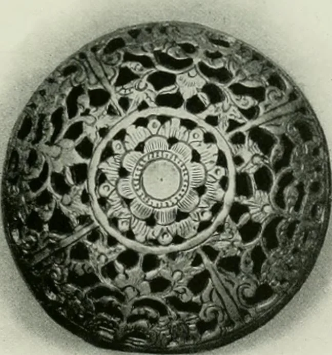 An illustration from Oriental silverwork, Malay and Chinese, with over 250 original illustrations; a handbook for connoisseurs, collectors, students and silversmiths, 1910, leaf 92