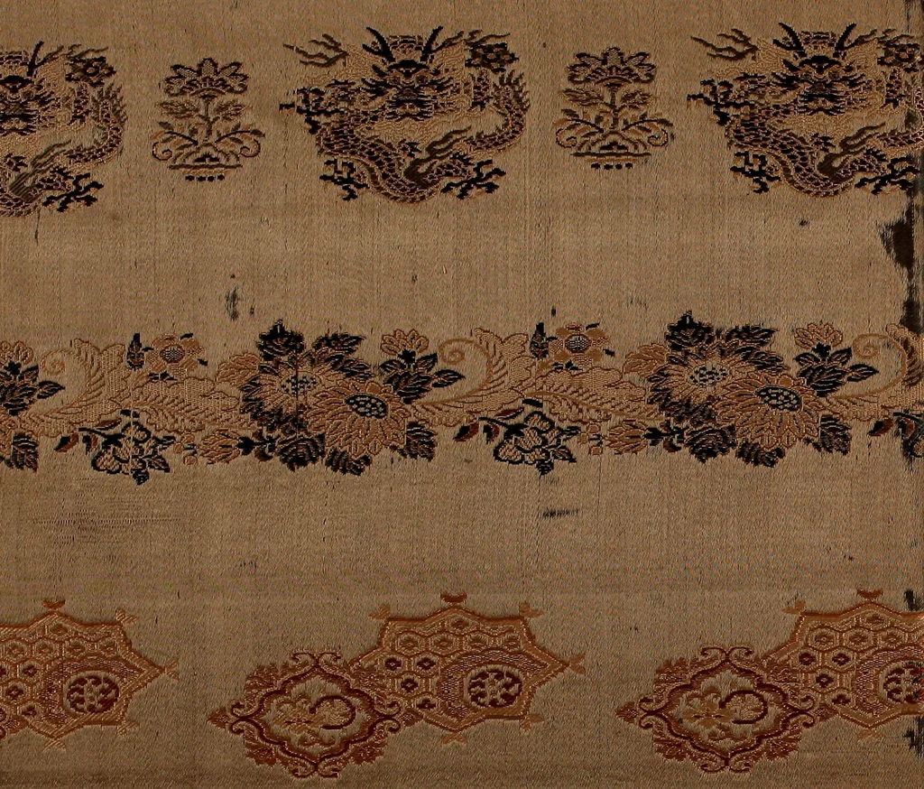 An illustration from [Oriental textile samples, 1700, leaf 47