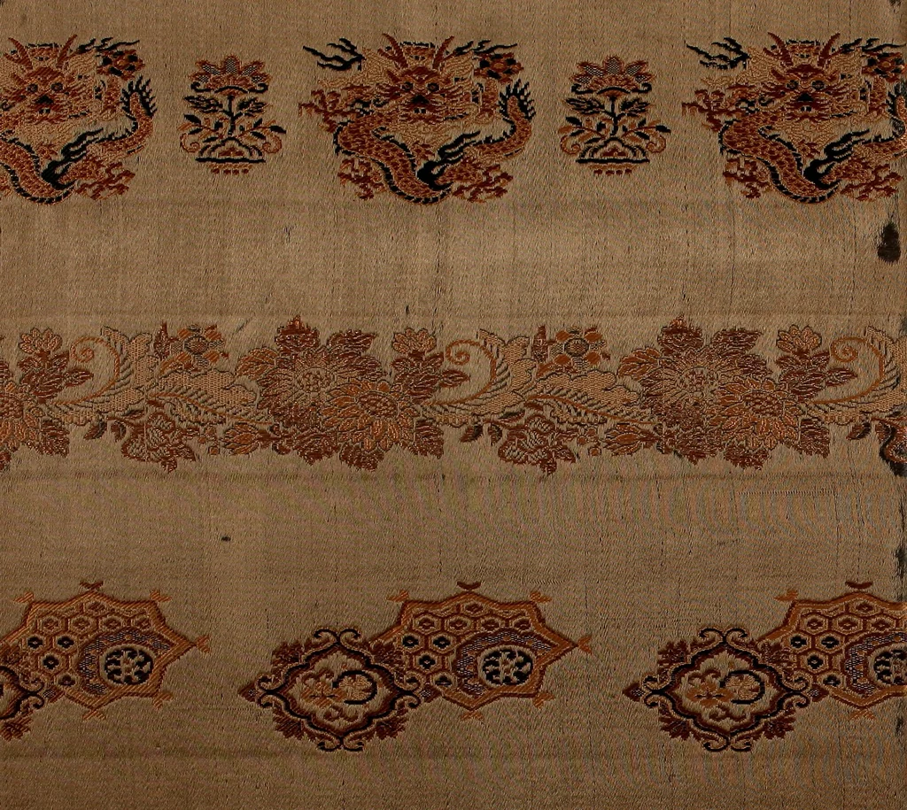 An illustration from [Oriental textile samples, 1700, leaf 47
