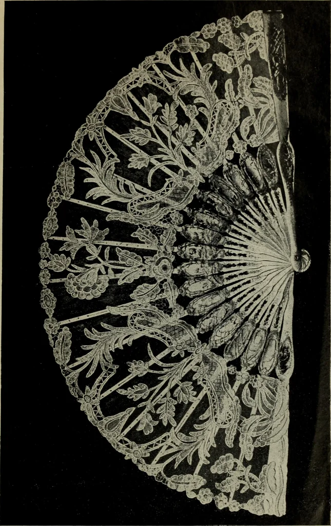 An illustration from Origines de la dentelle de Venise et l'ecole de Burano, 1907, leaf 26