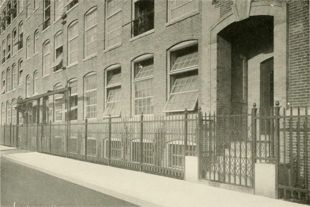 An illustration from Ornamental iron work : stairs, fire-escapes, marquises, gates, railings, grilles, fences., 1915, leaf 37