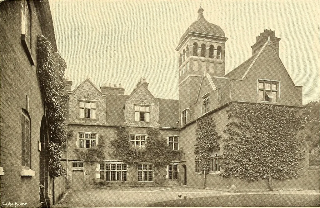 An illustration from Other famous homes of Great Britain and their stories, 1902, leaf 124