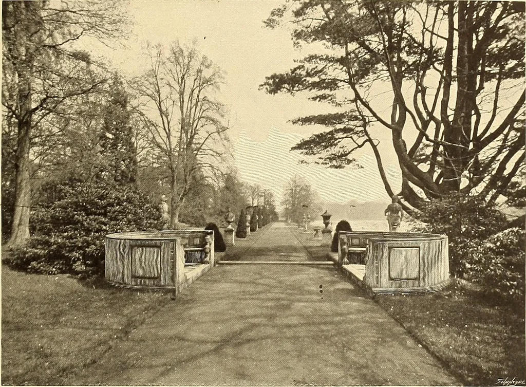 An illustration from Other famous homes of Great Britain and their stories, 1902, leaf 190