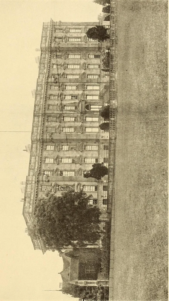 An illustration from Other famous homes of Great Britain and their stories, 1902, leaf 284