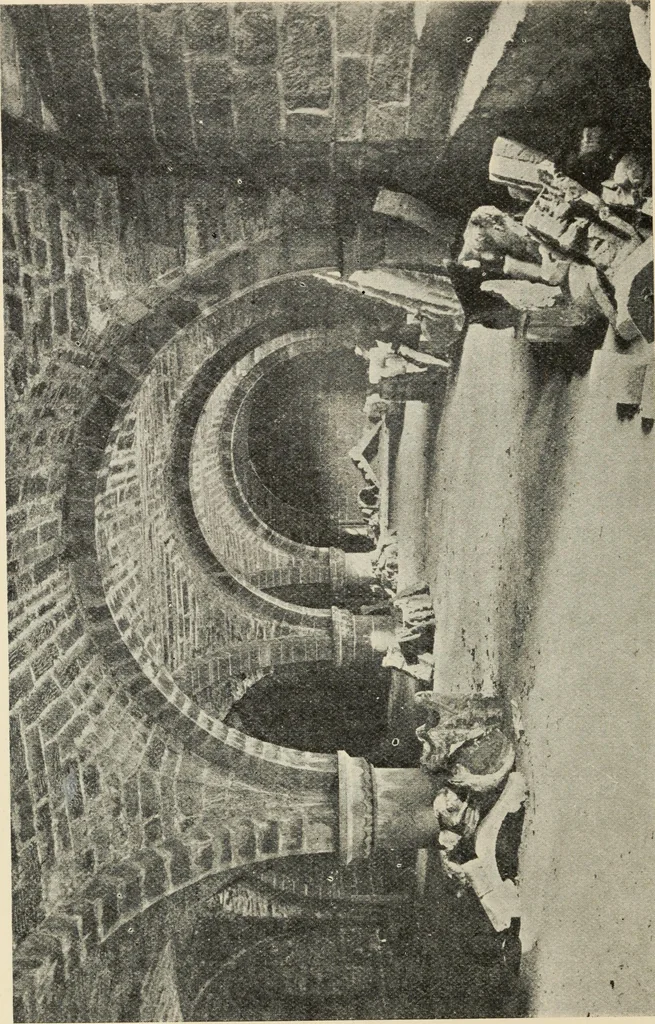 An illustration from Our English cathedrals ; their architectural beauties and characteristics, and their historical associations popularly described, together with chapters on the cathedral in mediaeval and in modern times, and in English poetry and prose; withmaps, plans, and numerous illustrations from photographs, 1911, leaf 221