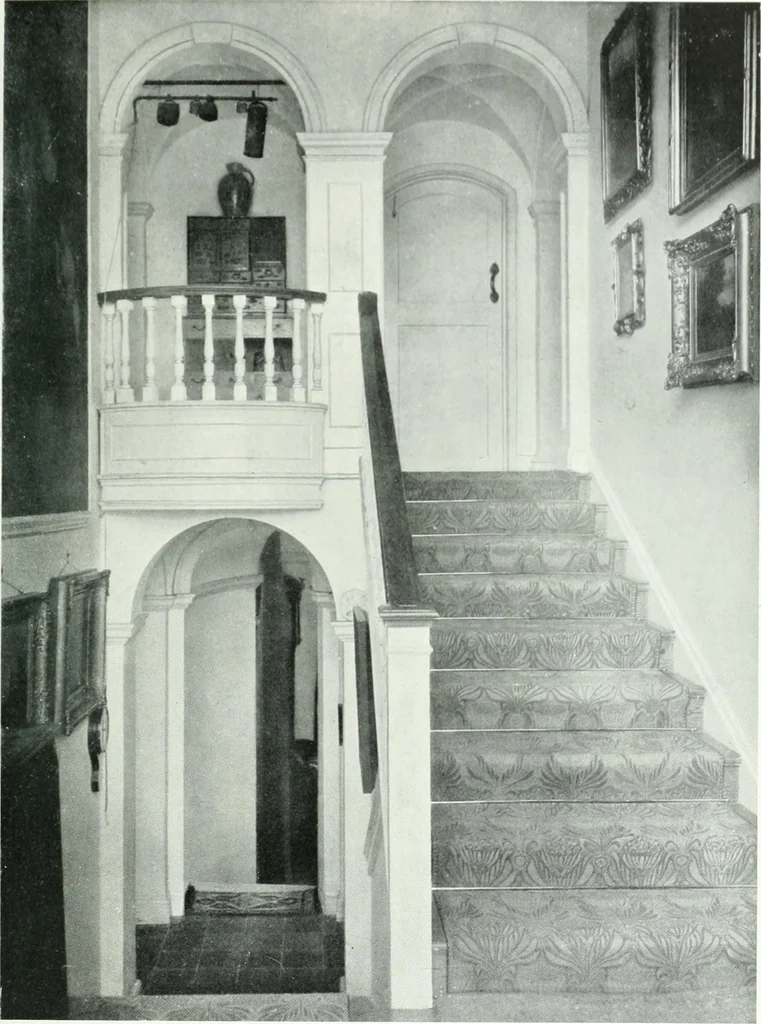 An illustration from Our homes and how to make the best of them, 1909, leaf 308
