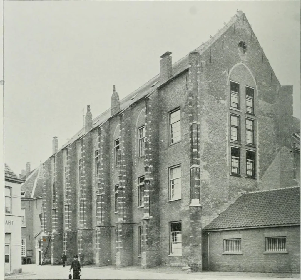 An illustration from De Nederlandsche monumenten van geschiedenis en kunst : geillustreerde beschrijving, 1912, leaf 213