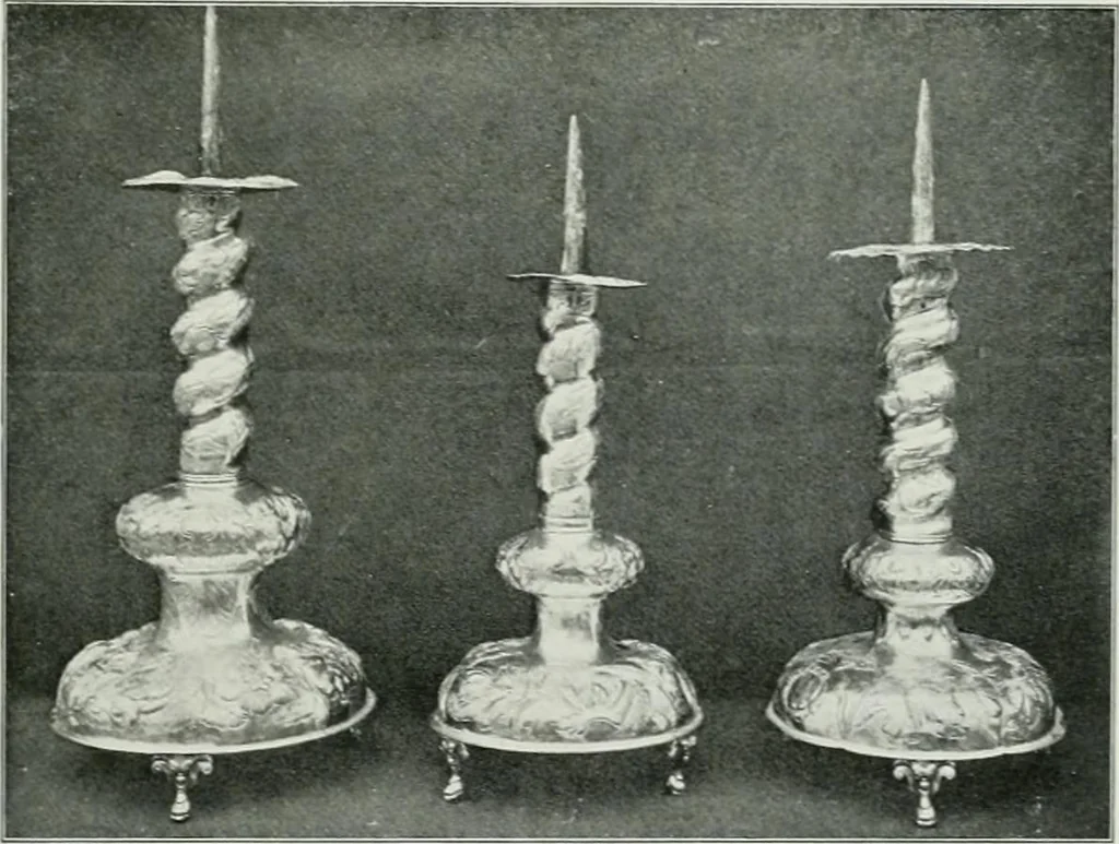 An illustration from De Nederlandsche monumenten van geschiedenis en kunst : geillustreerde beschrijving, 1912, leaf 222