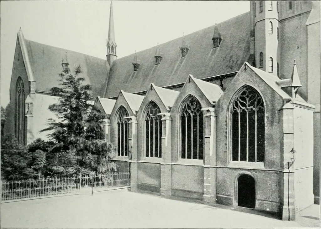 An illustration from De Nederlandsche monumenten van geschiedenis en kunst : geillustreerde beschrijving, 1912, leaf 388
