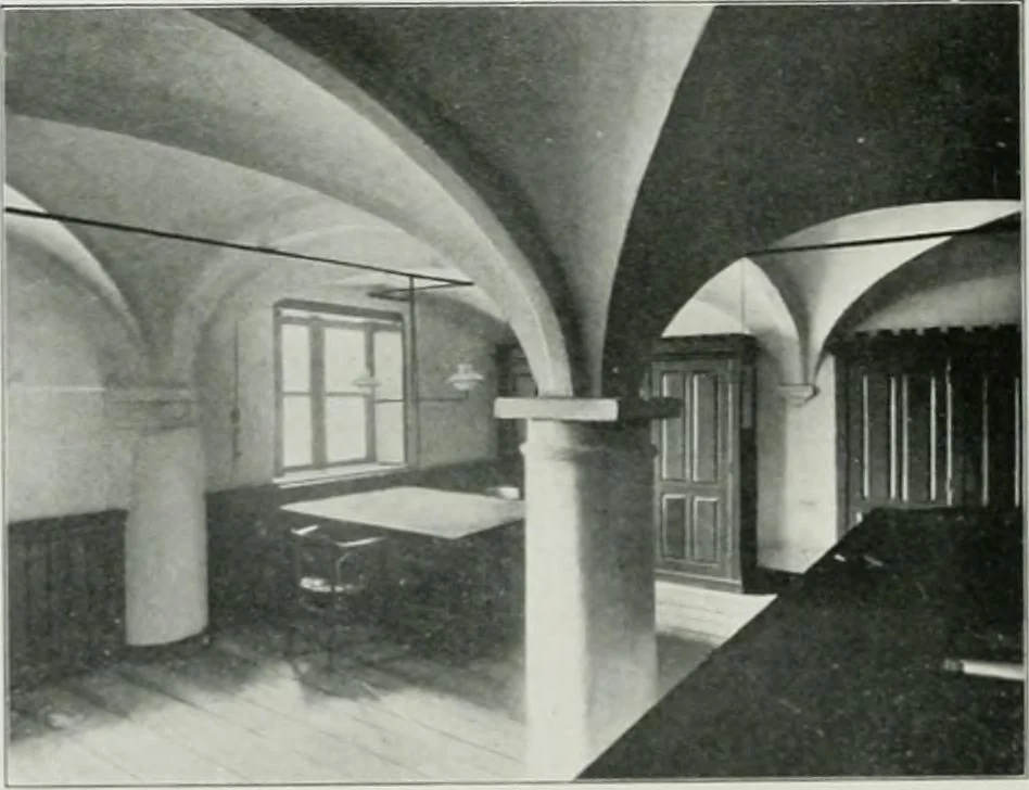 An illustration from De Nederlandsche monumenten van geschiedenis en kunst : geillustreerde beschrijving, 1912, leaf 419