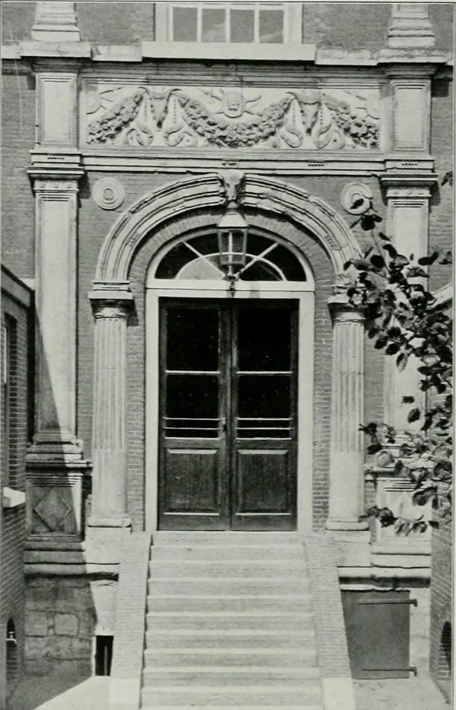 An illustration from De Nederlandsche monumenten van geschiedenis en kunst : geillustreerde beschrijving, 1912, leaf 87