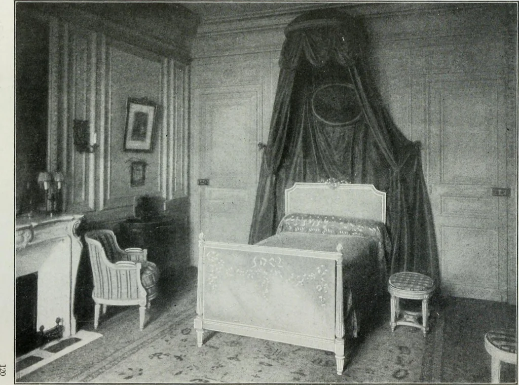 An illustration from Painting and interior decoration, 1922, leaf 157