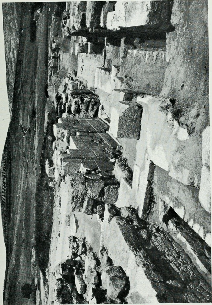 An illustration from The palaces of Crete and their builders, 1907, leaf 126
